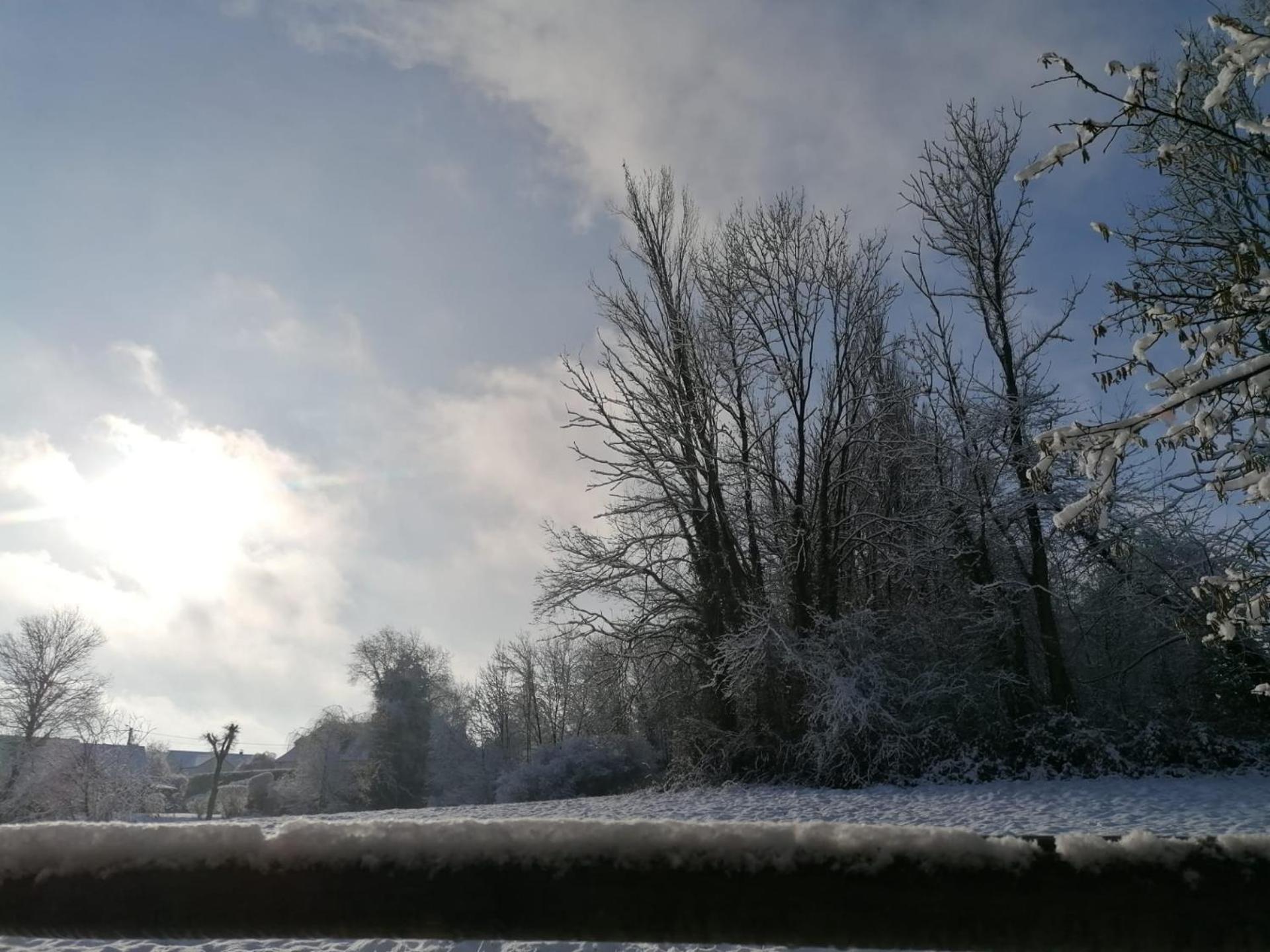 Les Hauts De Meez Dinant Exteriér fotografie